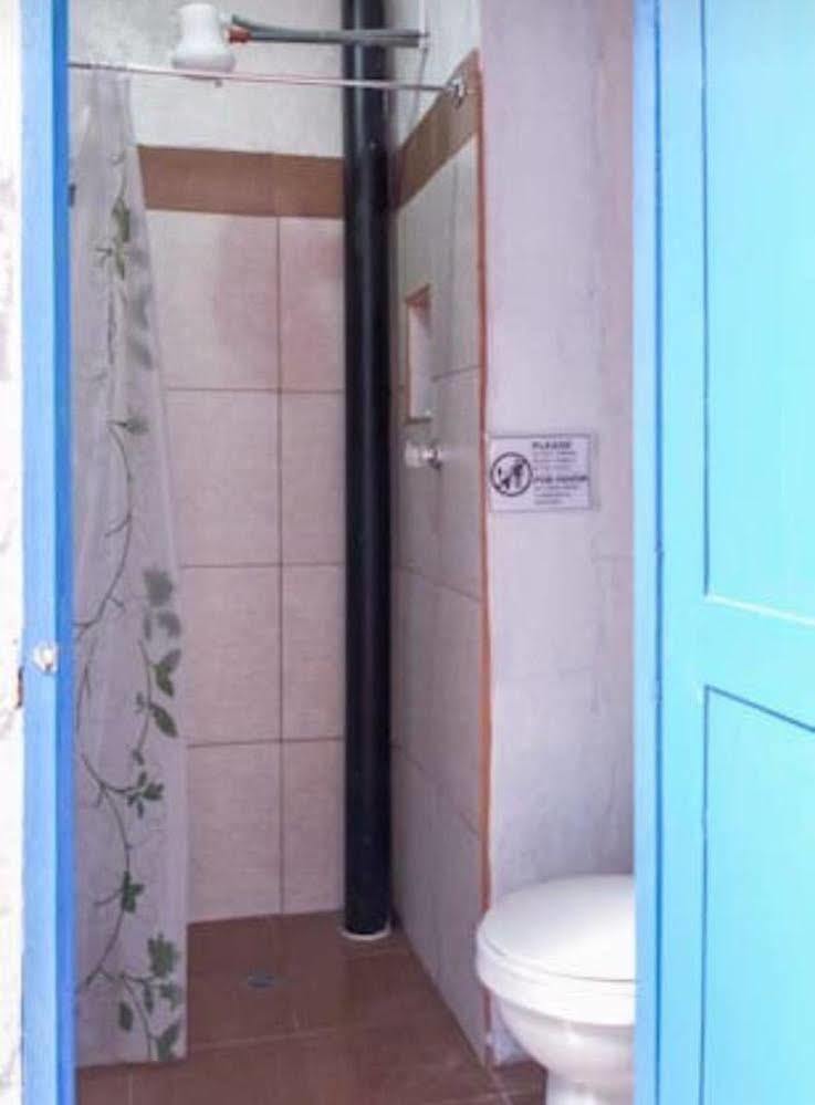 Blue Door Housing Historic Quito Otel Dış mekan fotoğraf